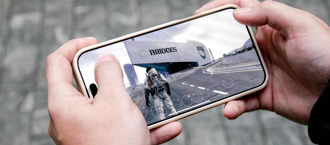iPhone 16 Pro Max gaming.