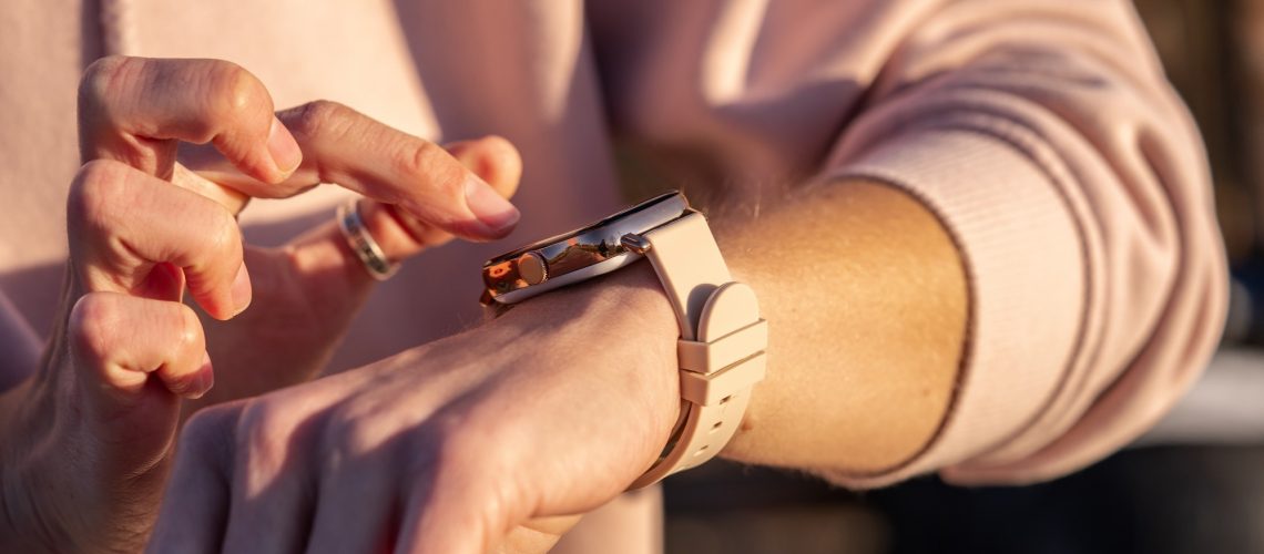 Study: Time- vs Step-Based Physical Activity Metrics for Health. Image Credit: zkolra / Shutterstock