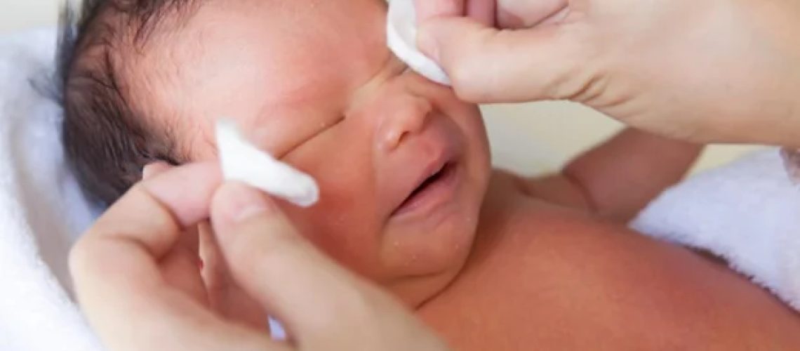 הדולה הזו מצפון צ'יין עמדה להתחיל לקבל משכורת - ואז פגעו הקיצוצים של Medicaid