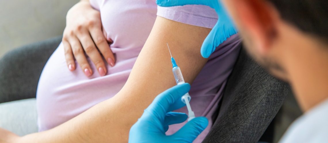 Study: Obstetric complications and birth outcomes after antenatal coronavirus disease 2019 (COVID-19) vaccination. Image Credit: Anuta23 / Shutterstock.com