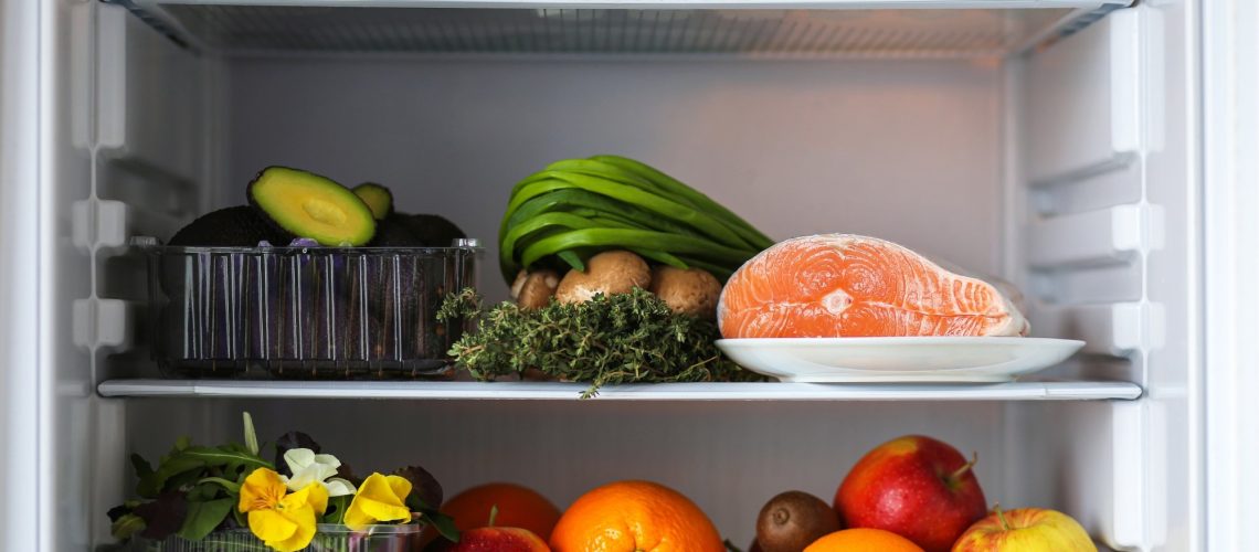 Study: Dietary intake of fruits and vegetables, polyunsaturated fats, and fish and positive psychological well-being in older adults: A cross-sectional analysis of the English Longitudinal Study of Ageing (ELSA). Image Credit: Vlada Tikhonova  / Shutterstock