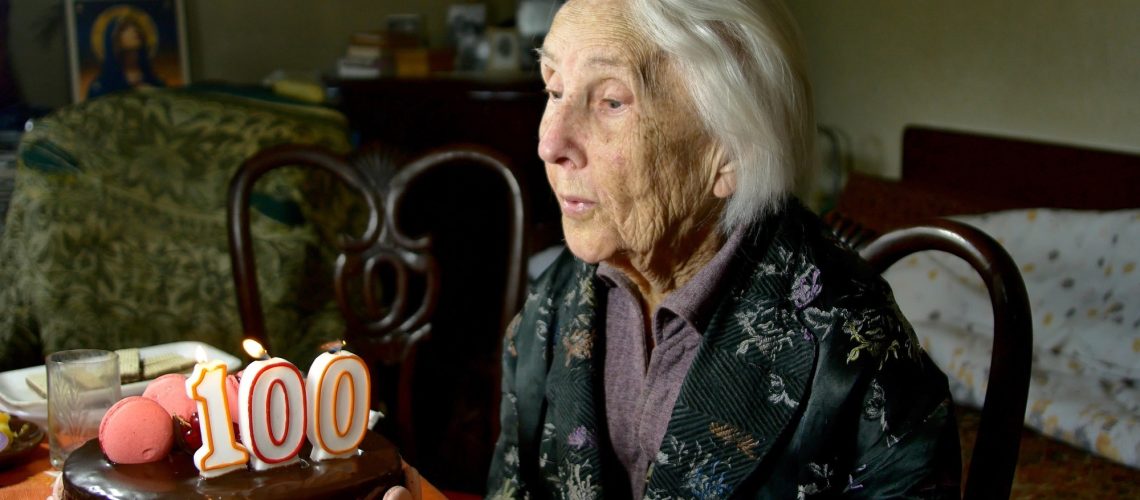 המחקר מגלה כיצד Centenarians שומרים על הגנות חיסון נעורים