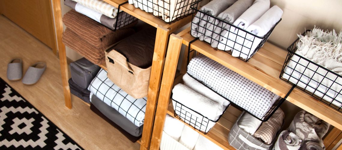 הרגע ניסיתי את 'אפקט דומינו Declutter' - והבית שלי מעולם לא נראה נקי יותר