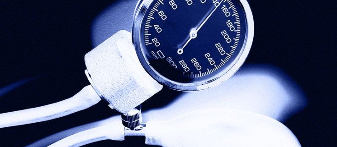 כיצד יתר לחץ דם מעלה משמעותית את הסיכון למוות ממחלות לב