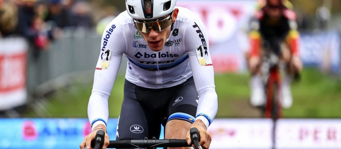 כיצד לצפות במונדיאל Cyclocross: זרם חי 2024-2025 רכיבה על אופניים בחינם באינטרנט