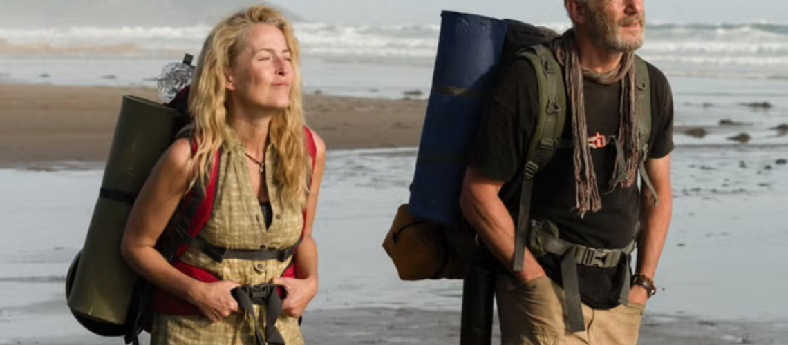 Raynor (played by Gillian Anderson) and Moth Winn (Jason Isaacs) on "The Salt Path"