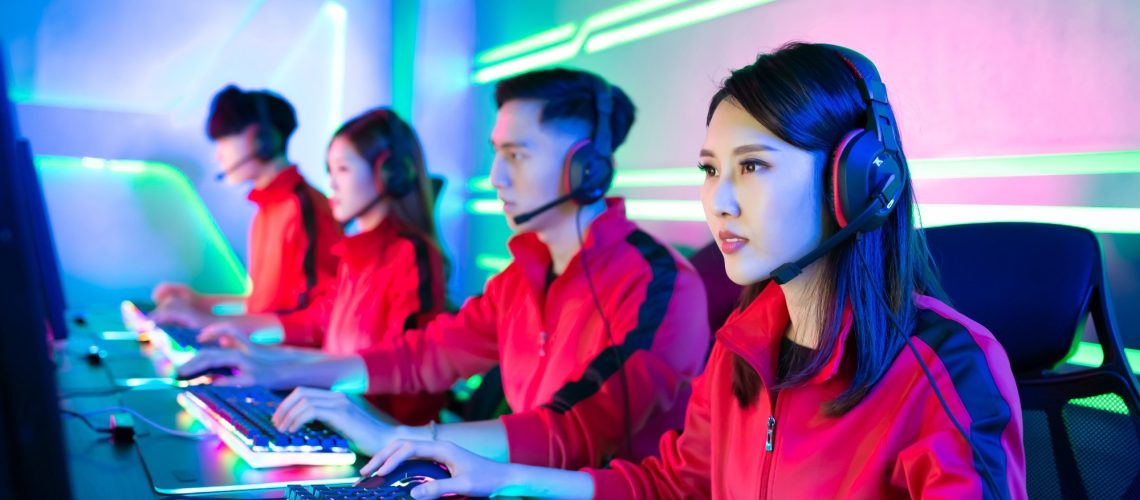 Study: Caffeine supplementation improves the cognitive abilities and shooting performance of elite e-sports players: a crossover trial. Image Credit: aslysun / Shutterstock