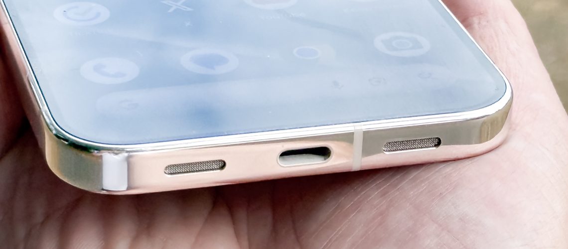 Google Pixel 10 Pro XL USB-C port and speakers