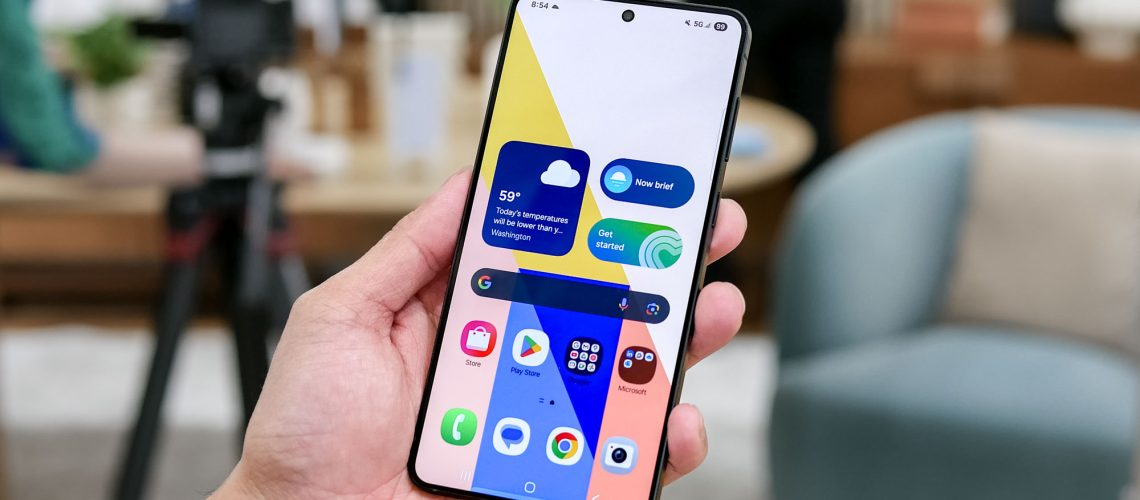 Samsung Galaxy S25 Edge hands-on review.