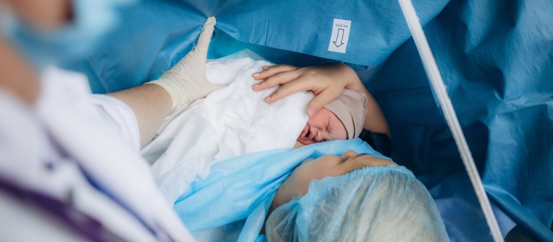 Study: Association of cesarean section with asthma and atopic dermatitis in infants from the Japan Environment and Children’s Study. Image Credit: Roman Fenton / Shutterstock