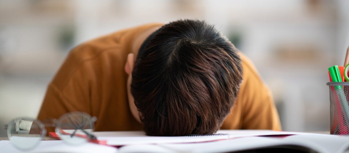 Study: The effects of the COVID-19 pandemic on neurobiological functioning in adolescents. Image Credit: Prostock-studio / Shutterstock