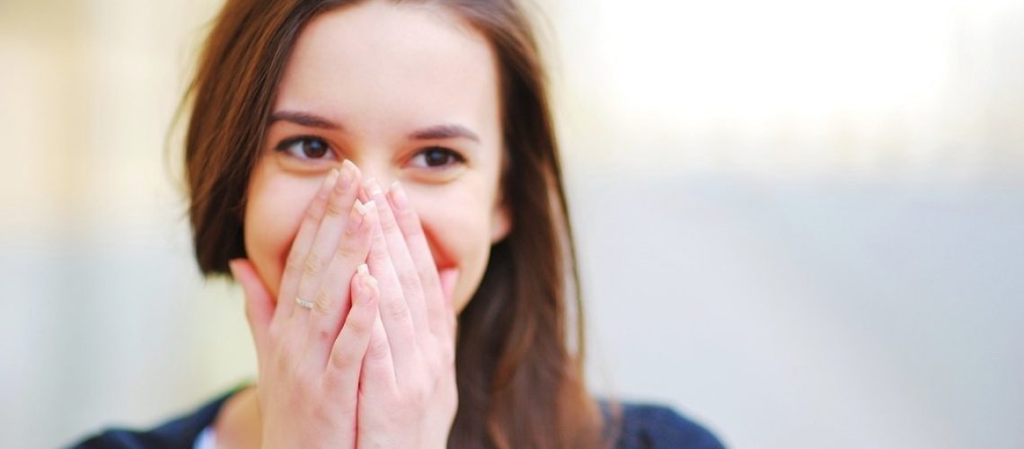 Study: The blushing brain: neural substrates of cheek temperature increase in response to self-observation. Image Credit: sun ok/Shutterstock.com