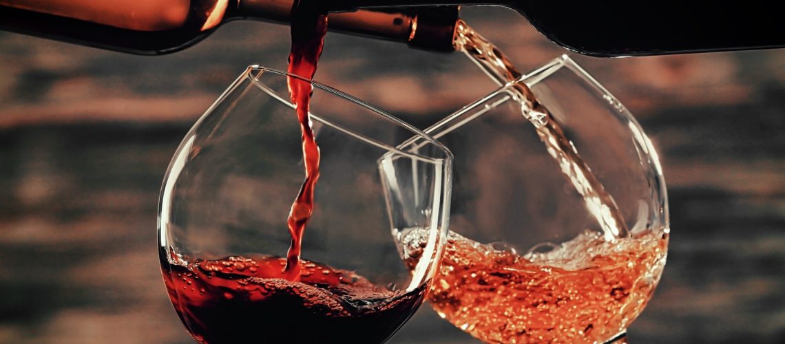 Study: Consumption of Red Versus White Wine and Cancer Risk: A Meta-Analysis of Observational Studies. Image Credit: Africa Studio / Shutterstock.com