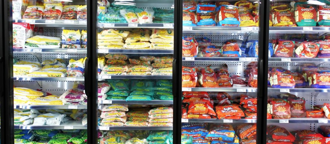 Study: Nutrients or processing? An analysis of food and drink items from the UK National Diet and Nutrition Survey based on nutrient content, the NOVA classification and front of package traffic light labelling. Image Credit: Niloo/Shutterstock.com