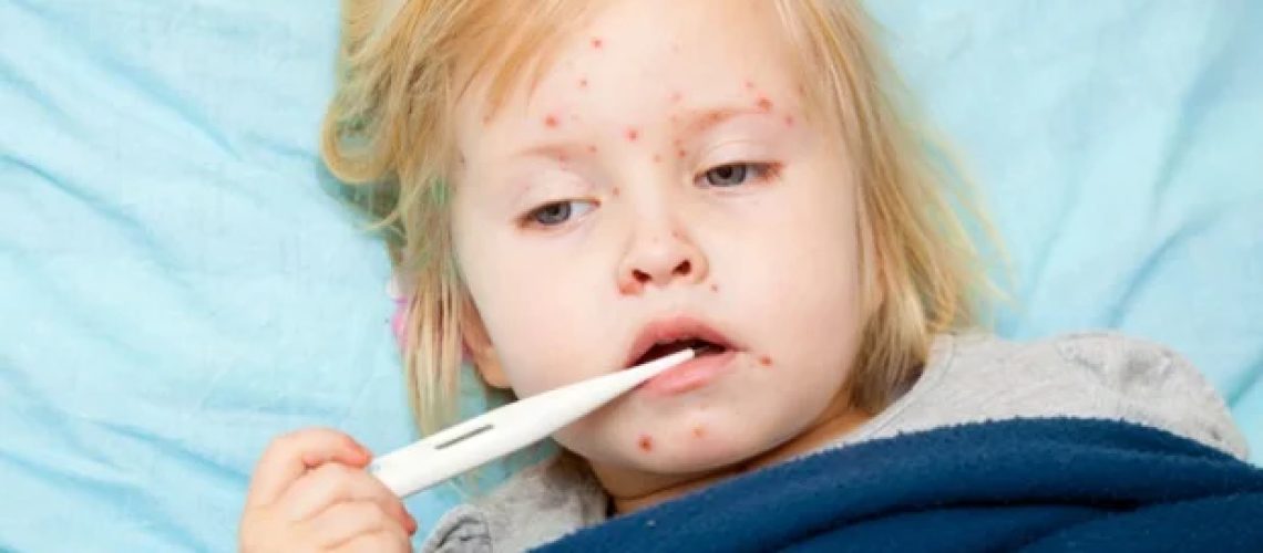 מחקר מגלה פערים משמעותיים בידע על חיסוני MMR בקרב חולי ER