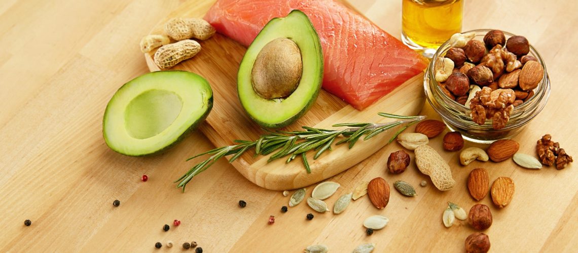 Study: Lipidome changes due to improved dietary fat quality inform cardiometabolic risk reduction and precision nutrition. Image Credit: puhhha/Shutterstock.com