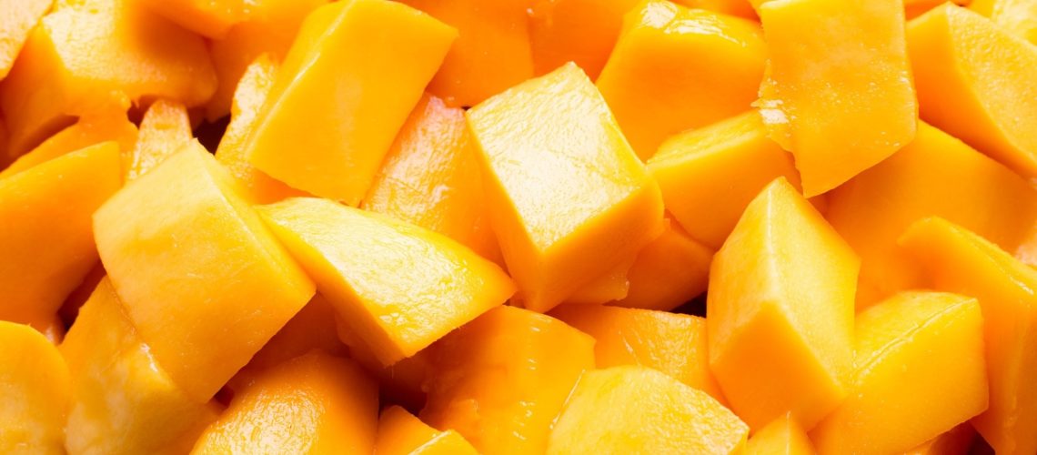Study: Mango Consumption Was Associated with Higher Nutrient Intake and Diet Quality in Women of Childbearing Age and Older Adults. Image Credit: Parkin Srihawong/Shutterstock.com