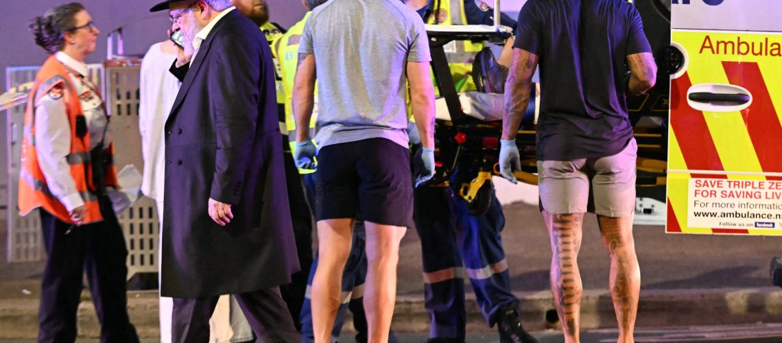 מנהיגי ארה"ב מגנים את "מעשה טרור אנטישמי נתעב" לאחר מתקפת חנוכה קטלנית באוסטרליה