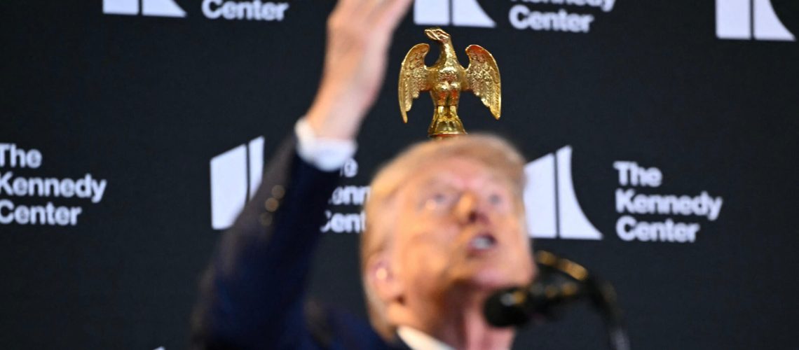 מרכז קנדי ביטל את כל תכנותיו 'ווק' - אז מדוע המחזמר היהודי הזה בסדר?