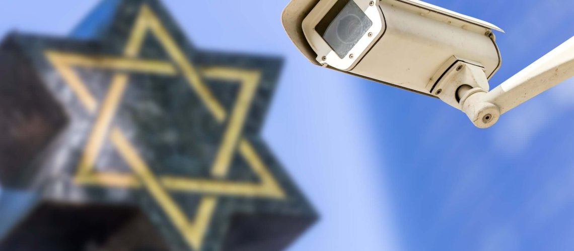 עימות פוליטי שגורם להשבתת DHS מעכב מענקי אבטחה לבתי כנסת