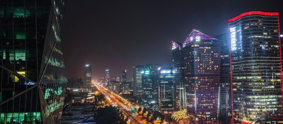 Study: Urban health advantage and penalty in aging populations: a comparative study across major megacities in China. Image Credit: mehdi33300/Shutterstock.com