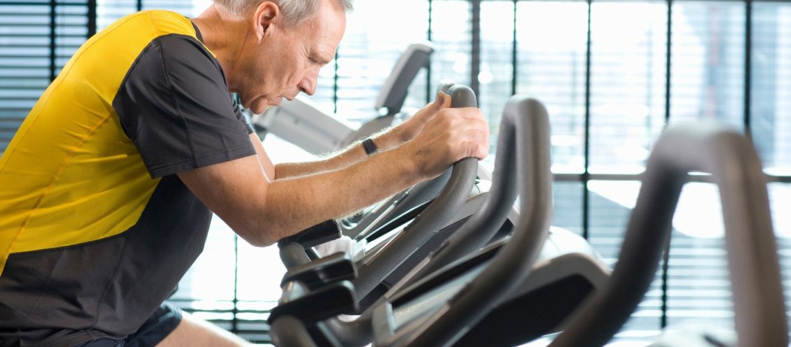 Study: High-intensity acute exercise impacts motor learning in healthy older adults. Image Credit: Air Images / Shutterstock