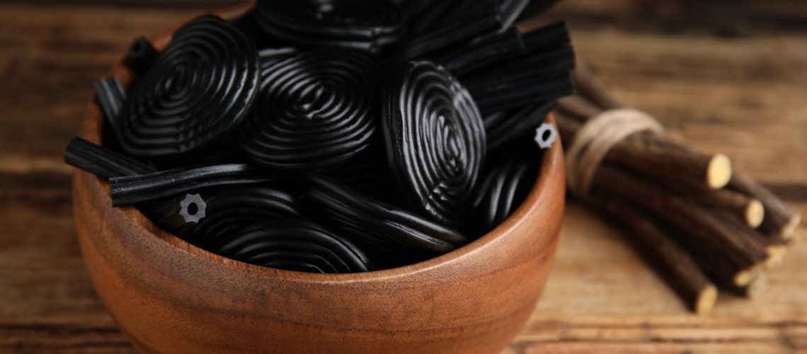 Study: A low dose of daily licorice intake affects renin, aldosterone, and home blood pressure in a randomized crossover trial. Image Credit: New Africa / Shutterstock