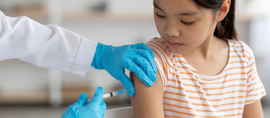Study: Effect of the HPV vaccination programme on incidence of cervical cancer and grade 3 cervical intraepithelial neoplasia by socioeconomic deprivation in England: population based observational study. Image Credit: Prostock-studio/Shutterstock.com