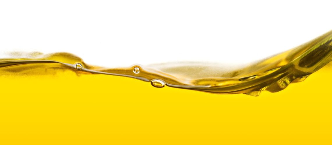 Study: A probabilistic health risk assessment of potentially toxic elements in edible vegetable oils consumed in Hamadan, Iran. Image Credit: Naypong Studio/Shutterstock.com