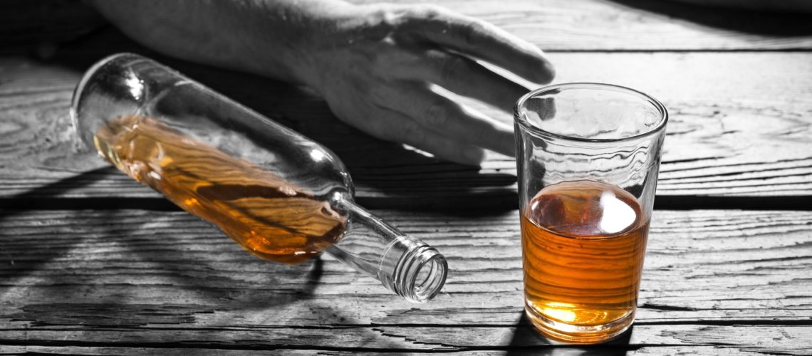 Study: Reduced Alcohol Consumption and Major Adverse Cardiovascular Events Among Individuals With Previously High Alcohol Consumption. Image Credit: Vaclav Mach / Shutterstock